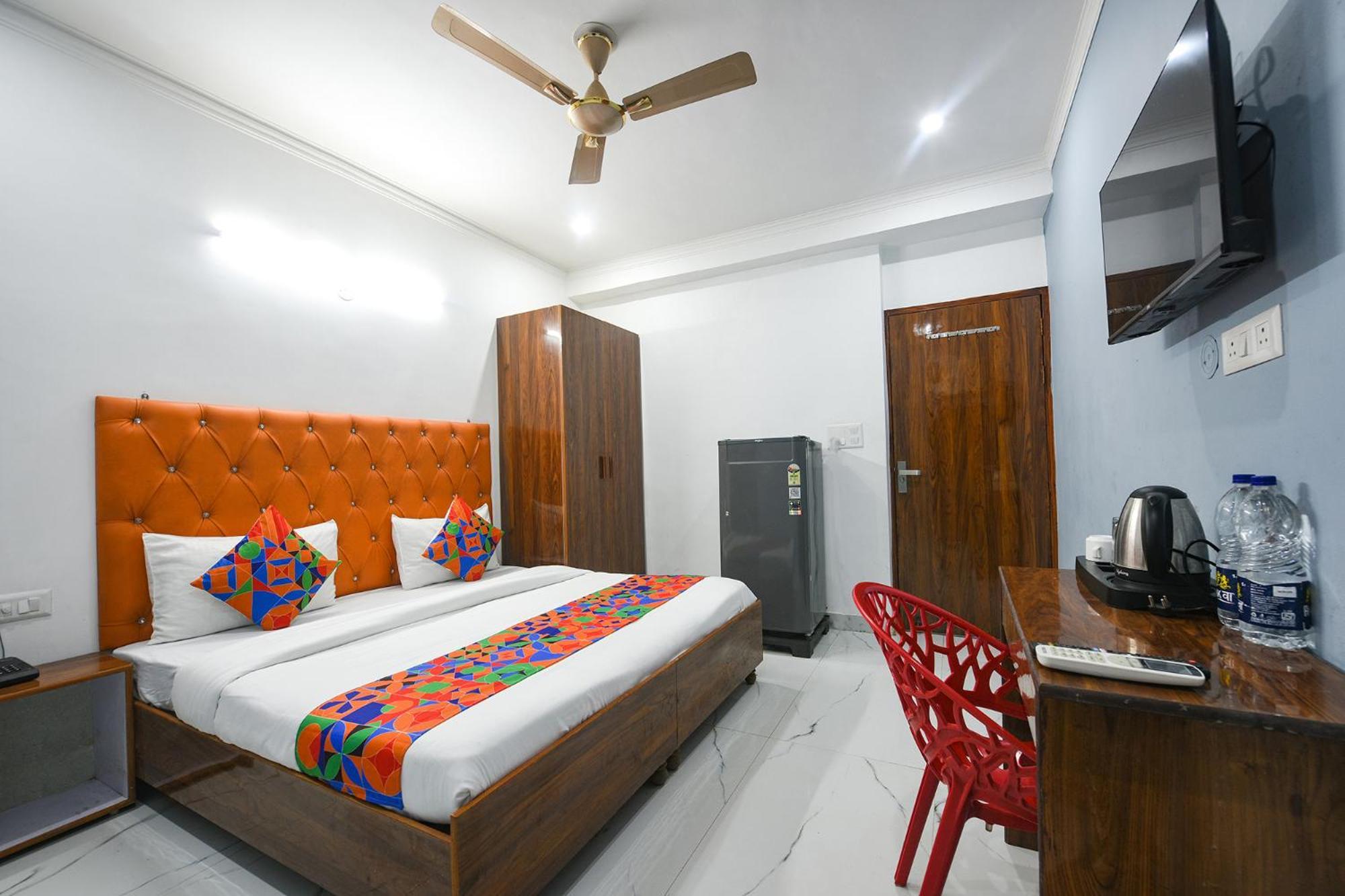 Fabhotel Wonderland Studio Rooms Gurgaon Extérieur photo