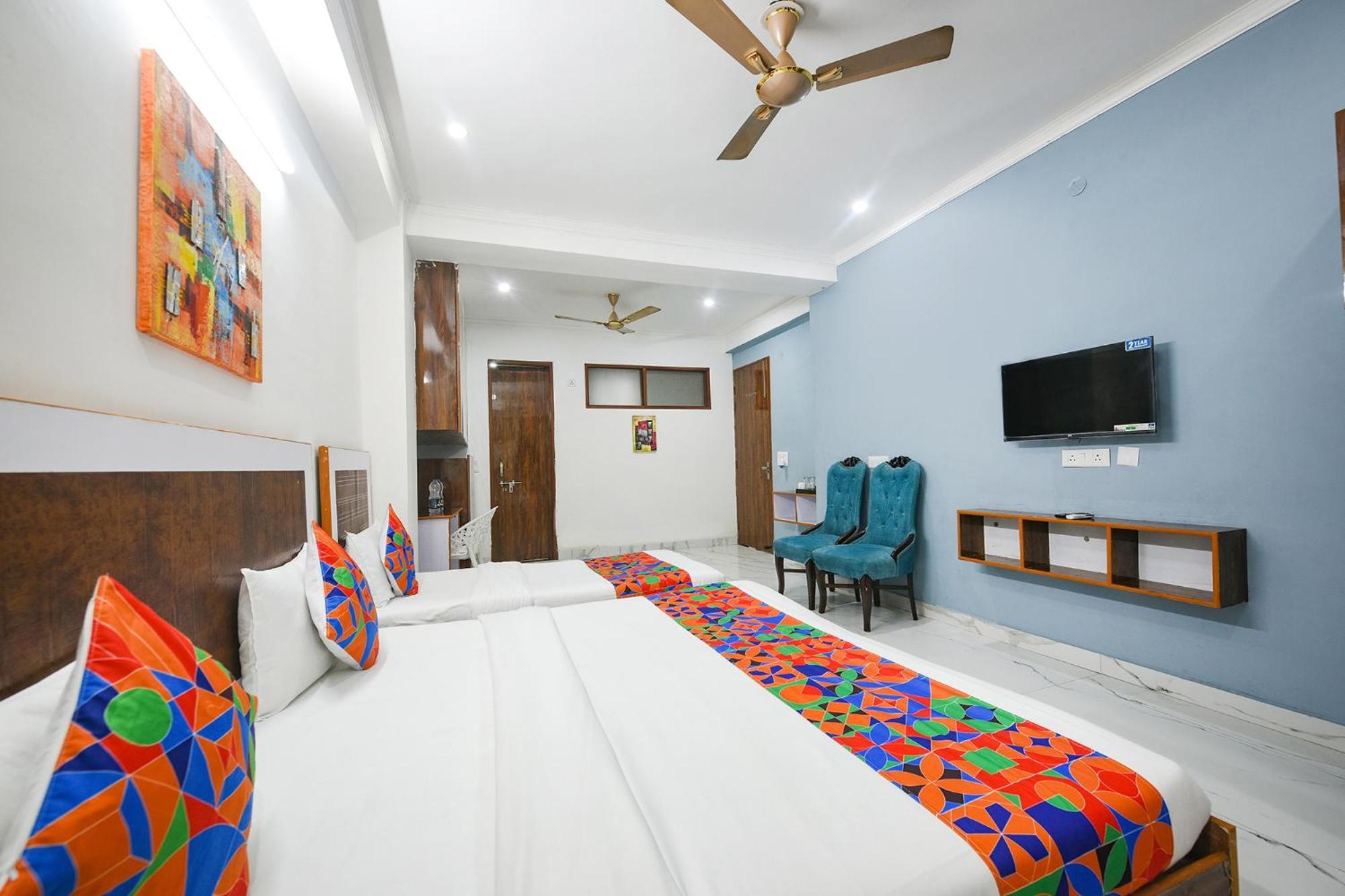 Fabhotel Wonderland Studio Rooms Gurgaon Extérieur photo